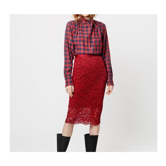 NWT SMYTHE Lace Pencil Skirt in Brick Red Size 2 Classic Sexy Chic Cocktail Work - Picture 1 of 16